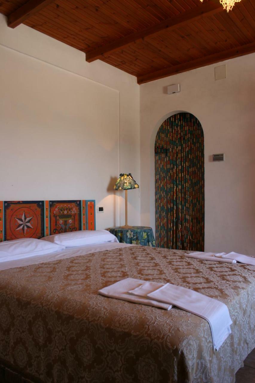 Agriturismo Torre Mannella - La Loggia Citta Sant'Angelo Ngoại thất bức ảnh